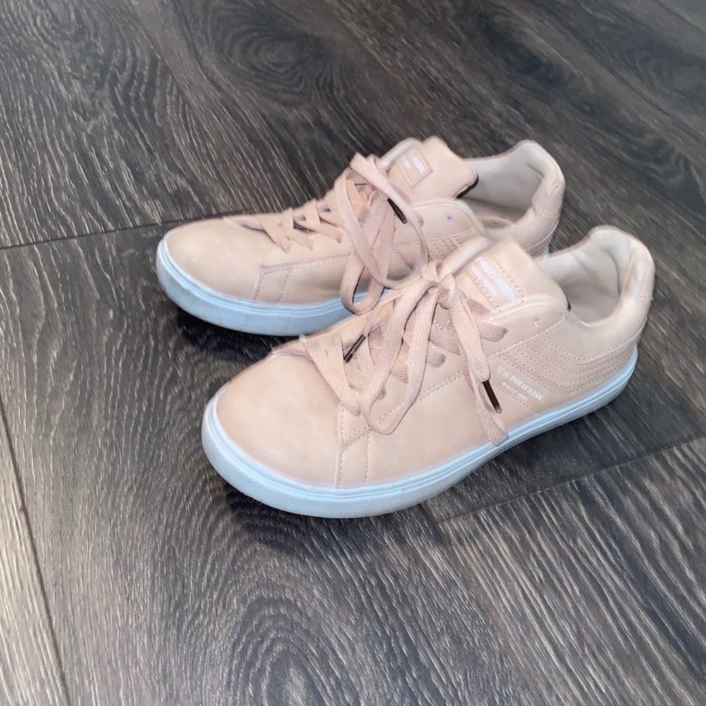 Pink polo shoes